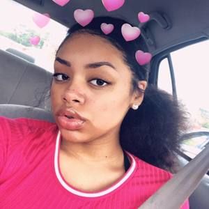 Meet your Posher, Tiauna